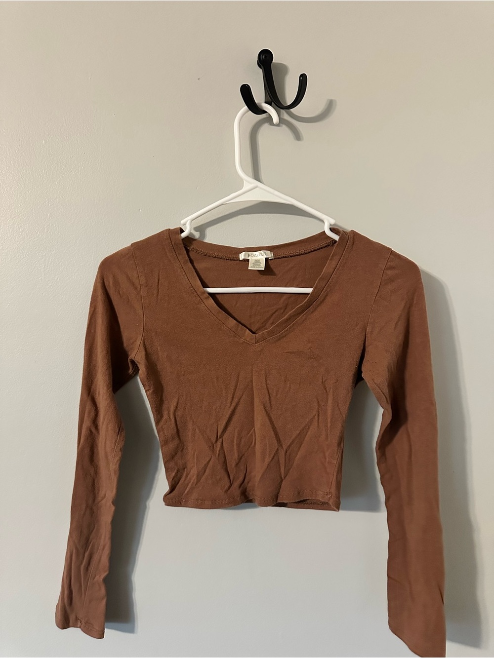 Bozzolo Brown V-Neck Long Sleeve Crop Top